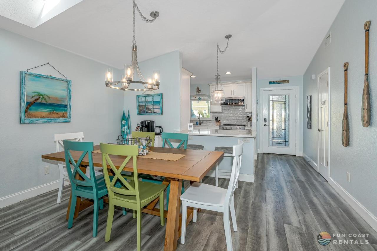 Dog Friendly Home Wprivate Fenced Yard, Garage & Fire Pit Steps To The Beach! Ню Смирна Бийч Екстериор снимка